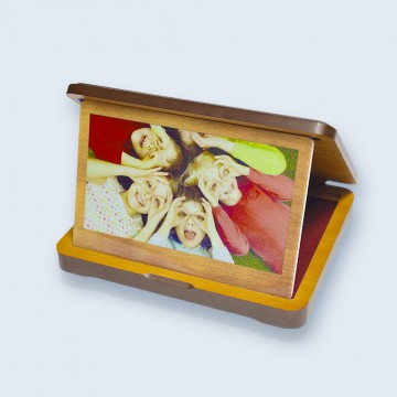 8.14 inch BlueTooth Full Color ePaper Photo Frame